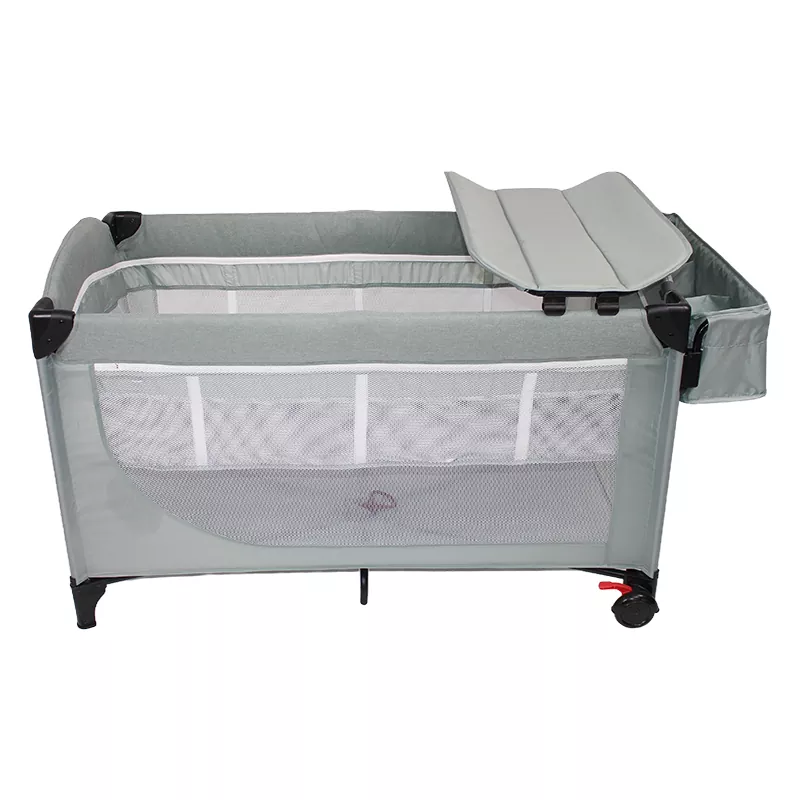 Zusammenklappbares und kollisionssicheres Baby-Laufgitterbett
