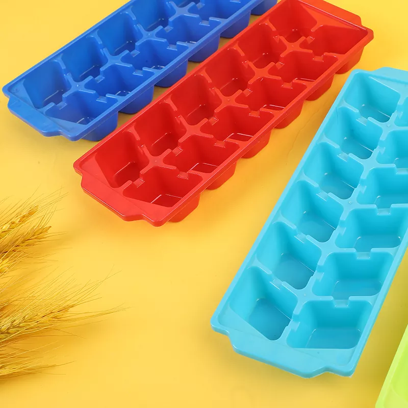 Selbstgemachte Eiswürfel-Lebensmittelbox